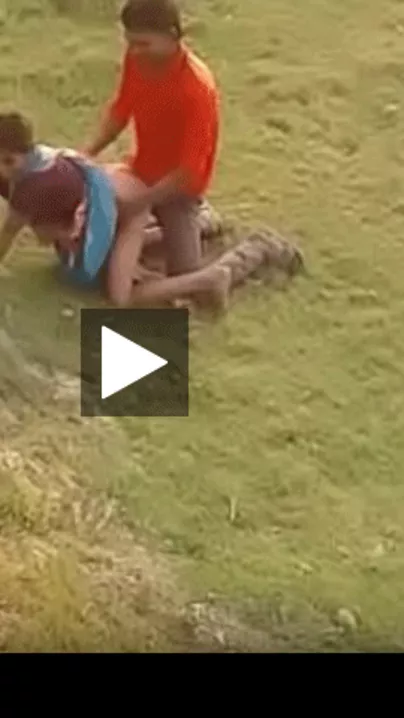 Desi Village outdoor sex of a rendi with her customer