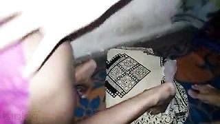 Indian doggy style sex video of desi pair from Kanpur