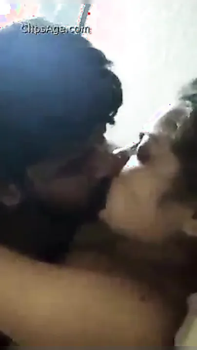 Desi pair sex first time discharged on camera