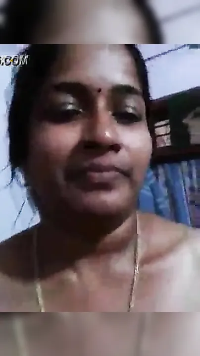 Bangla sex video of a breasty aunty with her hubbys ally