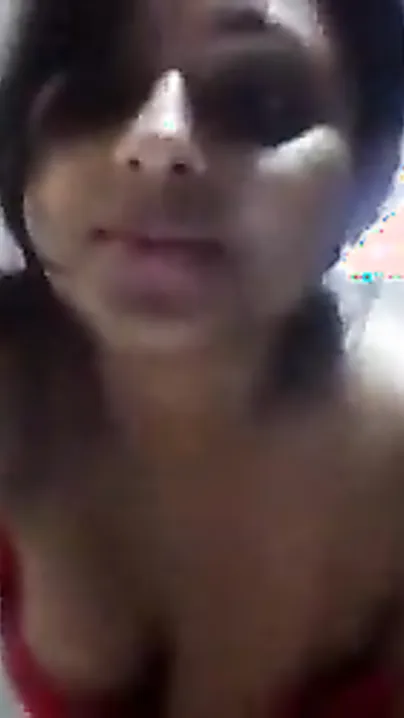 Big boob desi cutie teases her lover