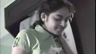 Indian MMS of a newly wed house wife enjoying home sex with husband