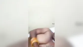 Married Bhabhi Moaning In Hindi While Riding Customer Dick