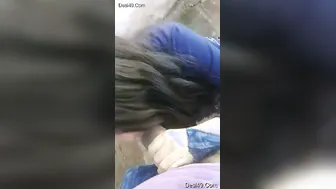 Nri GF Giving Sloppy Blowjob Outdoors In The Bushes
