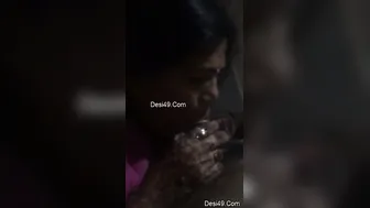 Married Woman Sucking Customer Cock For Extra Cash At Home