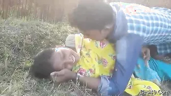 Sneaking Out With My Village Lover For Outdoor Sex In The Fields