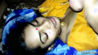 Married Bhabhi Sucking My Cock After Her Husband Left For Work