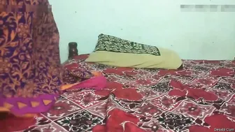 Village Bhabhi Pleasing Him With Her Mouth Before Taking It