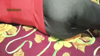 Wife Fingering Herself With Veggie Before Getting Pounded