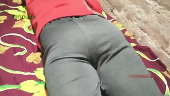 Wife Fingering Herself With Veggie Before Getting Pounded