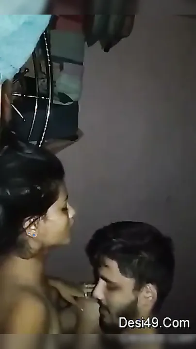 Sexy Girlfriend Getting Drilled Deep By Lover In Bedroom Part 1