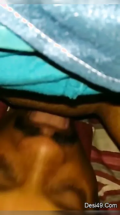 Telugu Bhabhi Giving Head Before Getting Pussy Eaten By Hubby