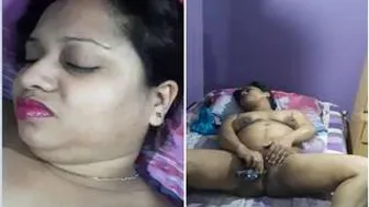 Naughty Bhabhi Sucking Dick And Fingering Herself With Chocolate