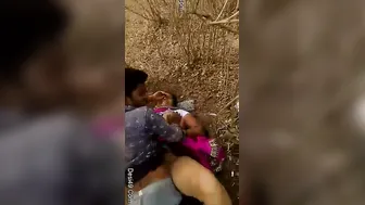Horny Bhabhi Getting Pounded Outdoors By Young Neighbor Loudly