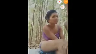 Young Desi Babe Fucking Her Boyfriend Outdoors In The Jungle