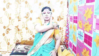 Busty Milf Playing With Herself Dirty Talking In Native Tongue