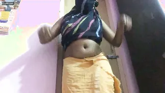 Tamil Married Woman Doing Striptease Removing Saree And Blouse