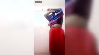 Village Aunty Soaping Her Curvy Body In Bathroom Caught On Camera