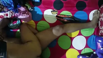 Oiling Up Indian Milf Body And Fucking Her Wet Pussy Deep