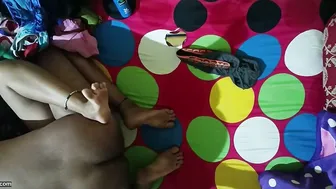 Oiling Up Indian Milf Body And Fucking Her Wet Pussy Deep