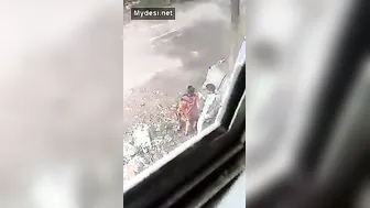 Outdoor Quickie With Aunty In Saree Behind The Village Temple