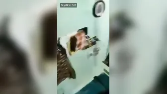 Desi Aunty Slowly Opening Her Sari Exposing Her Naked Curves