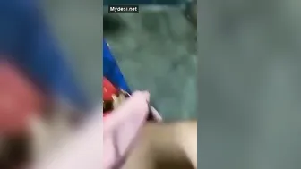 Desi Aunty Slowly Opening Her Sari Exposing Her Naked Curves