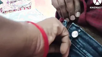 Telugu Married Aunty Blowing Driver Cock In His Car Outside