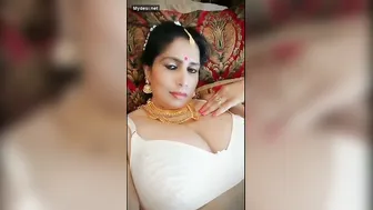 Busty Desi Aunty Teasing In White Bra Before Getting Naked