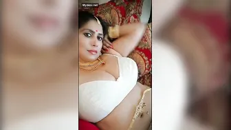 Busty Desi Aunty Teasing In White Bra Before Getting Naked