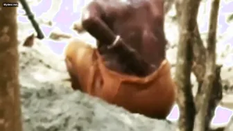 Catching Village Aunty Bathing Naked Outdoors By The River