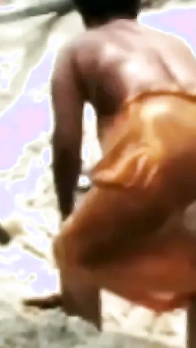 Catching Village Aunty Bathing Naked Outdoors By The River