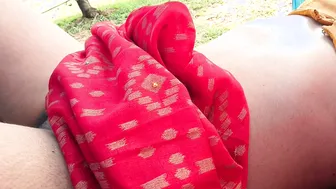 Desi Village Aunty Seducing And Fucking Younger Guy In Hindi