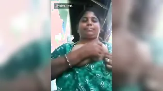 Bengali Village Aunty Flashing Big Boobs Behind House Secretly