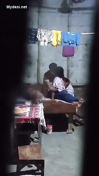 Chubby Village Aunty Getting Quickie Fuck In The Afternoon Heat