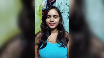 Married Aunty Fucking Random Guy From The Street Behind Closed