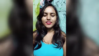 Married Aunty Fucking Random Guy From The Street Behind Closed