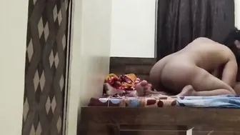 Desi Aunty Getting Pounded Hard In Her Bedroom After Shower