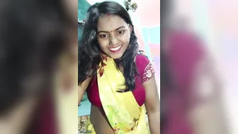 Bengali Lonely Aunty With Cute Face Enjoying Afternoon Pleasure
