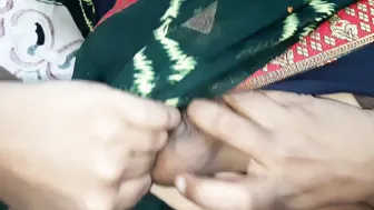 Green Saree Wife Getting Fingered And Cum Covered By Lover