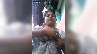 Busty Neighbor Aunty Flashing Her Big Boobs Through The Window