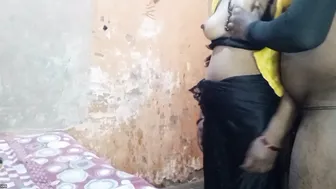 Shalini Aunty Moaning Loud While Getting Fucked On The Bed