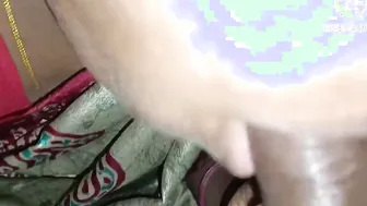 Indian Married Aunty Sneaking Away To Suck Cock During The Day