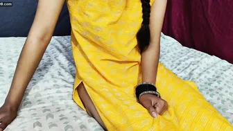 Massaging Village Auntys Thick Ass With Oil Before Sliding In