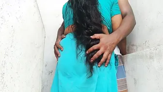 Desi Aunty Showing Off Her Perfect Curves And Massive Natural Tits