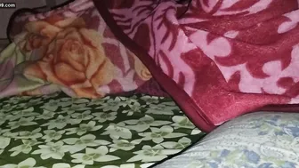 Late Night Fun With Lonely Aunty In Her Bedroom Getting Wild