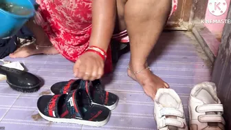 Naughty Aunty Seducing Her Son In Law In The Bedroom At Night