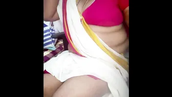 Curvy Aunty In White Saree Fingering Herself For Her Stepbrother
