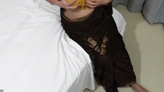 Beautiful Aunty In Saree Getting Undressed And Fucked By Visitor