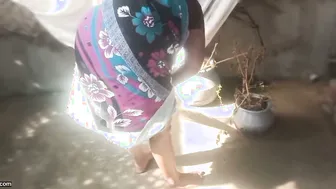 Busty Aunty Teasing Young Boy While Moaning Softly On Camera